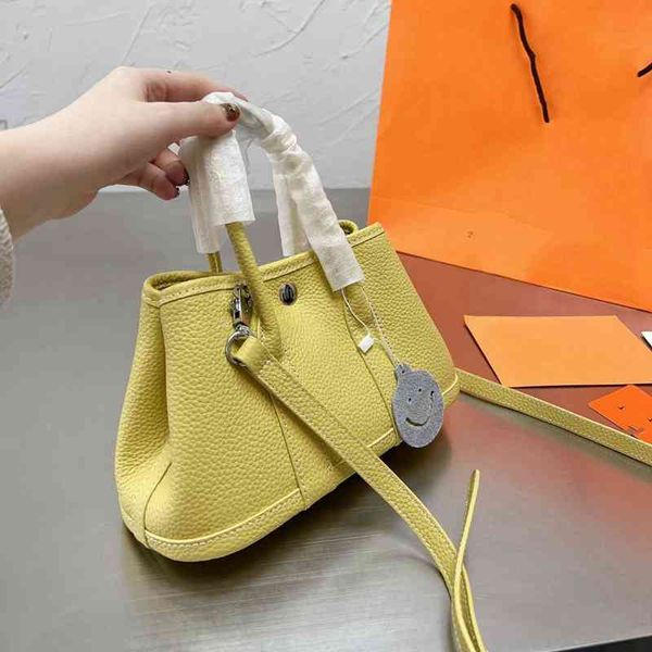 original edition tote bag hemees designer bags mbb sells bags high-end of leather layer cowhide versatile classic and simple handbag garden
original edition tote bag hemees designer bags mbb sells bags high-end of leather layer cowhide versatile classic and simple handbag garden