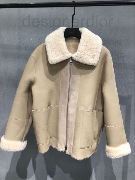 women's jackets designer home b's 2021 haining winter new leather wool fur integrated temperament luxurious two-sided coat female, Black;brown
women's jackets designer home b's 2021 haining winter new leather wool fur integrated temperament luxurious two-sided coat female, Black;brown