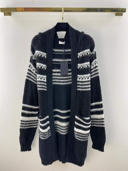 2022 new autumn winter milan runway sweaters hooded long sleeve women's sweater high end jacquard designer sweater 0903-19, White;black
2022 new autumn winter milan runway sweaters hooded long sleeve women's sweater high end jacquard designer sweater 0903-19, White;black