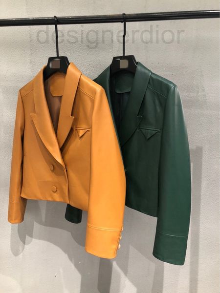 women's leather & faux designer sheep skin suit collar leather coat 2021 haining new double breasted loose small short women's z74, Black
women's leather & faux designer sheep skin suit collar leather coat 2021 haining new double breasted loose small short women's z74, Black