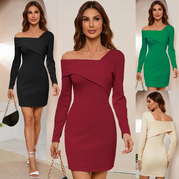 2022 autumn and winter women's stitching dress off-the-shoulder slim temperament dress, Black;gray
2022 autumn and winter women's stitching dress off-the-shoulder slim temperament dress, Black;gray