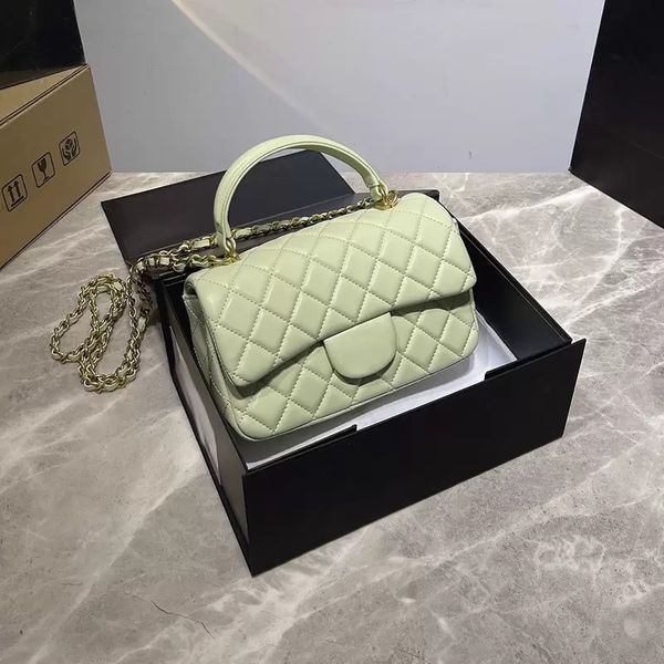 fashion brand designer bag glitter genuine leather flap mini handle handbags designers golden metal hardware chain shoulder bags designers w
fashion brand designer bag glitter genuine leather flap mini handle handbags designers golden metal hardware chain shoulder bags designers w