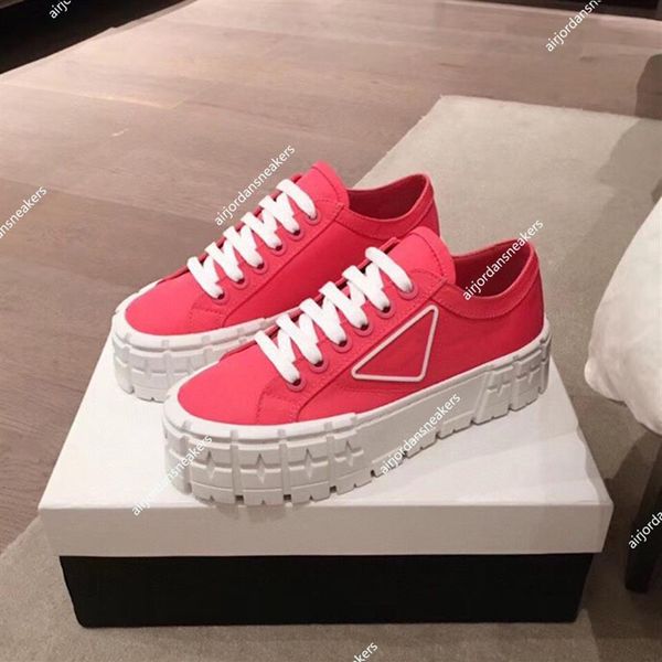 wheel re-nylon gabardine sneakers women luxurys designers shoes high-fashion all-match trend ladies casuals size 34-40261s
wheel re-nylon gabardine sneakers women luxurys designers shoes high-fashion all-match trend ladies casuals size 34-40261s