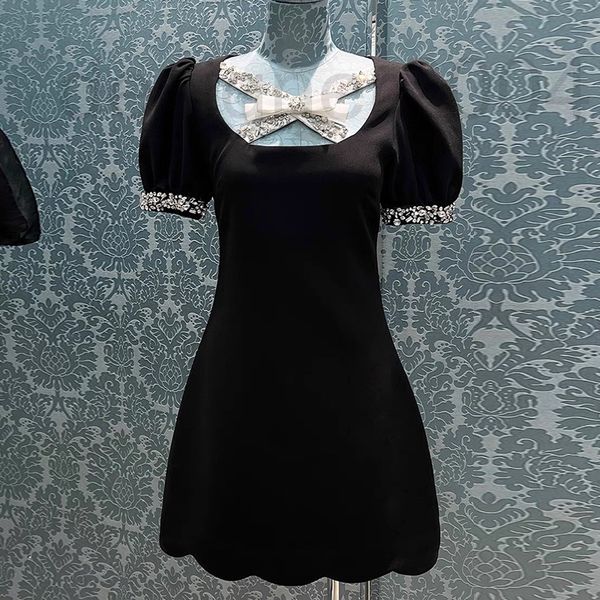 casual dresses designer miu home black dress heavy industry beaded diamond studded celebrity thin bubble sleeve skirt wave hem short summer, Black;gray
casual dresses designer miu home black dress heavy industry beaded diamond studded celebrity thin bubble sleeve skirt wave hem short summer, Black;gray