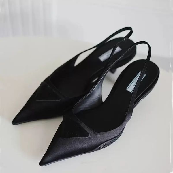 summer sandal low heel shoes for women sandals slipper pointed toe black genuine leather brushed leather slingback pumps 35-40
summer sandal low heel shoes for women sandals slipper pointed toe black genuine leather brushed leather slingback pumps 35-40