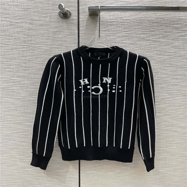 2022 women's wool crew neck knits sweater designer with letters embroidery milan runway striped designer crop shirt high end elasticit, White;black
2022 women's wool crew neck knits sweater designer with letters embroidery milan runway striped designer crop shirt high end elasticit, White;black