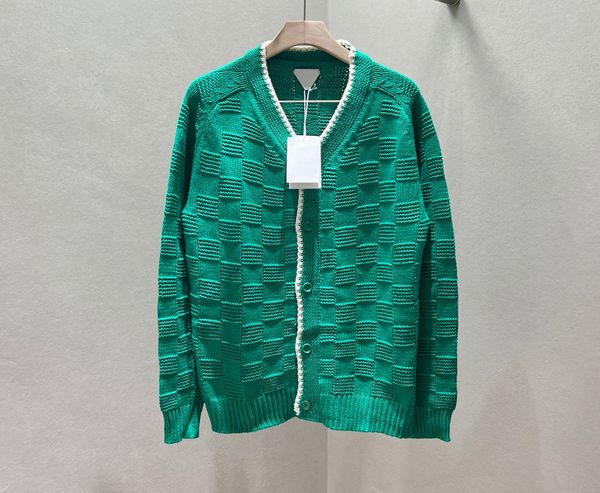 men's sweater new men's wear in autumn and winter long sleeve v-neck diamond knitted cardigan both men and women, White;black
men's sweater new men's wear in autumn and winter long sleeve v-neck diamond knitted cardigan both men and women, White;black