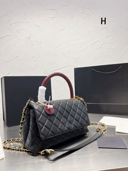 designers shoulder bag luxurious tote purse famous handbag message bags cluth classic genuine leather crossbody original box caviar 23cm bla
designers shoulder bag luxurious tote purse famous handbag message bags cluth classic genuine leather crossbody original box caviar 23cm bla