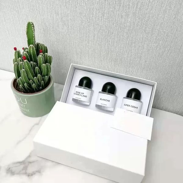 freshener perfume set kit 3pcs 30ml fragrance spray super cedar balance rose of no man's land cologne parfum long lasting
freshener perfume set kit 3pcs 30ml fragrance spray super cedar balance rose of no man's land cologne parfum long lasting