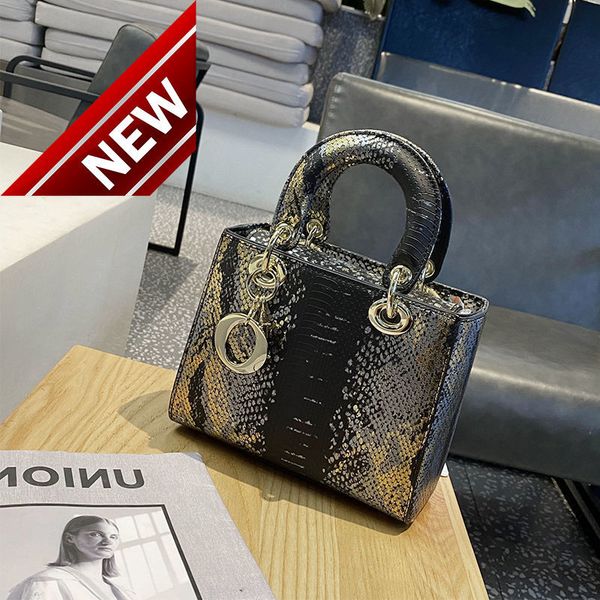 designer bags women 2022 new leather princess diana mini chain popular high-grade fashion portable one shoulder women's
designer bags women 2022 new leather princess diana mini chain popular high-grade fashion portable one shoulder women's