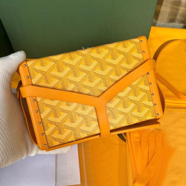 ladies shoulder bags crossbody wallets work slings straps small capacity leather multi colors designer luxury handbags designs fashion camou
ladies shoulder bags crossbody wallets work slings straps small capacity leather multi colors designer luxury handbags designs fashion camou