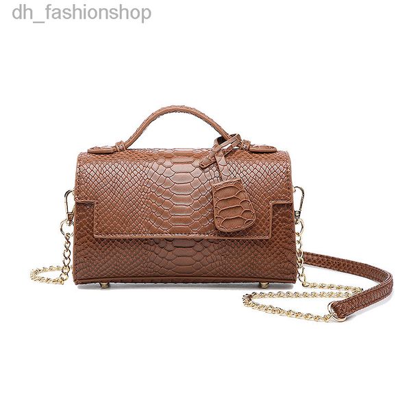 good quality snake pattern women handbag handbags bag fashion portable single shoulder bags chain small square multi pochette
good quality snake pattern women handbag handbags bag fashion portable single shoulder bags chain small square multi pochette