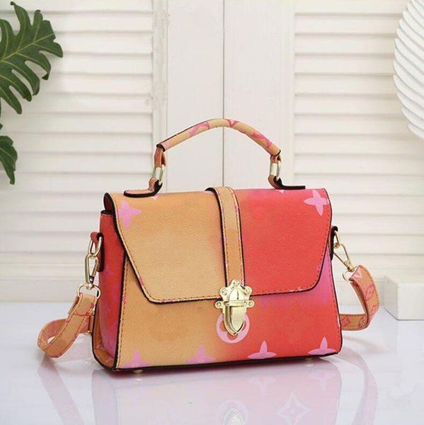 fashion multicolour gradient one handle bag totes women shoulder crossbody bags mirror quality designer handbags luxury lady purses shopping
fashion multicolour gradient one handle bag totes women shoulder crossbody bags mirror quality designer handbags luxury lady purses shopping