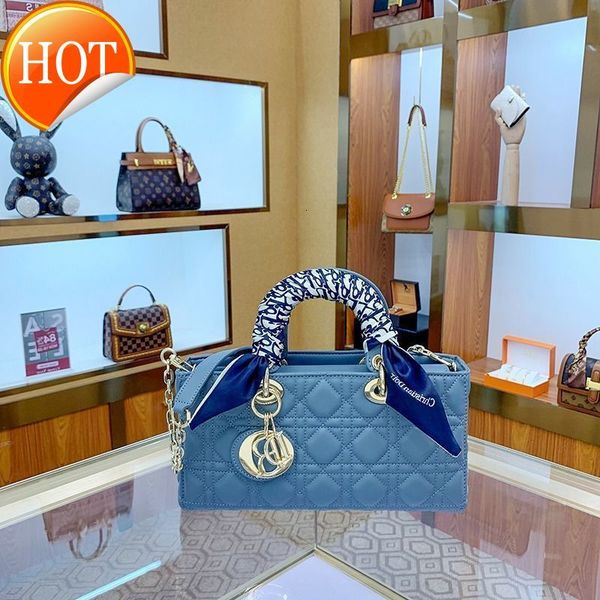 designer bags 2022 new trendy niche hand-held shoulder fashionable lady the same women's oblique cross princess diana all kinds of
designer bags 2022 new trendy niche hand-held shoulder fashionable lady the same women's oblique cross princess diana all kinds of