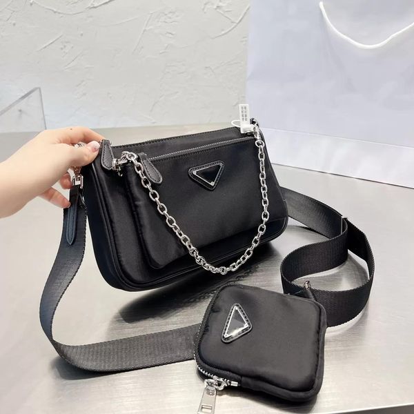 luxury designer handbag nylon messenger bag classic three-piece suit ladies underarm shoulder wallet fashion retro star 118
luxury designer handbag nylon messenger bag classic three-piece suit ladies underarm shoulder wallet fashion retro star 118
