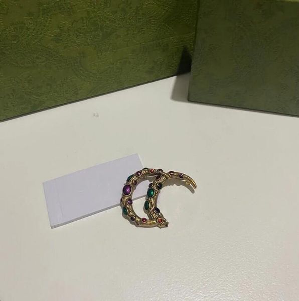 designer fashion charm brooch designer diamond letter brooches pin women european and american jewelry clothing decoration with box, Gray
designer fashion charm brooch designer diamond letter brooches pin women european and american jewelry clothing decoration with box, Gray