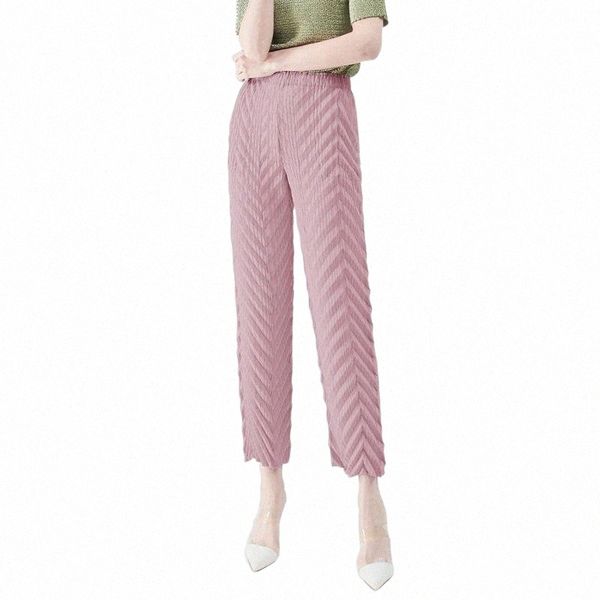 women's pants & capris plus size pants for women 45-75kg 2021 autumn winter high waist straight elasitc miyake pleated korean version w, Black;white
women's pants & capris plus size pants for women 45-75kg 2021 autumn winter high waist straight elasitc miyake pleated korean version w, Black;white