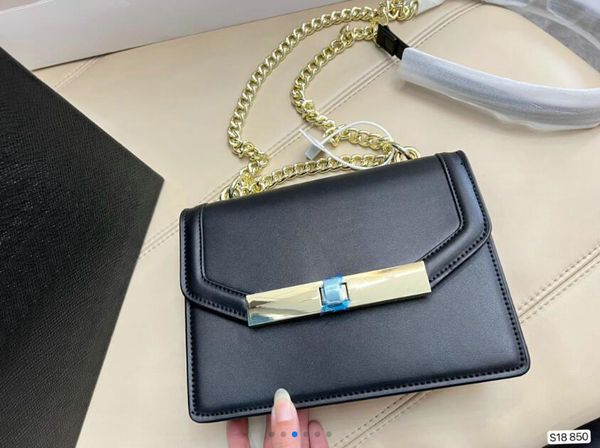 designers genuine leather shoulder bag handbag comes fashion gold chain bag women luxurys bags female clutch classic girl handbags
designers genuine leather shoulder bag handbag comes fashion gold chain bag women luxurys bags female clutch classic girl handbags