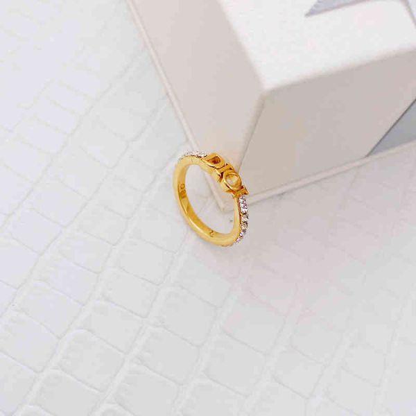 plain ring used brass inlaid with zircon letter hand decoration family index middle finger versatile ring, Silver
plain ring used brass inlaid with zircon letter hand decoration family index middle finger versatile ring, Silver