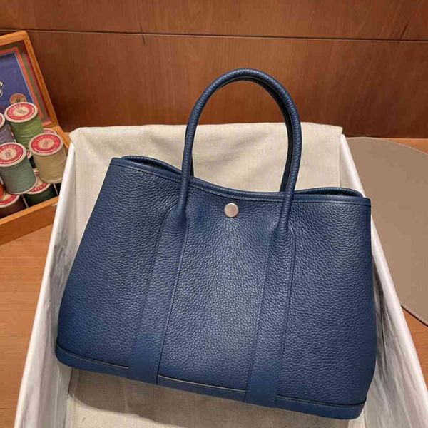 original edition tote bag hemees designer bags garden party 30cm hand sewn negonde leather lake sea blue fashion brand single shoulder high
original edition tote bag hemees designer bags garden party 30cm hand sewn negonde leather lake sea blue fashion brand single shoulder high