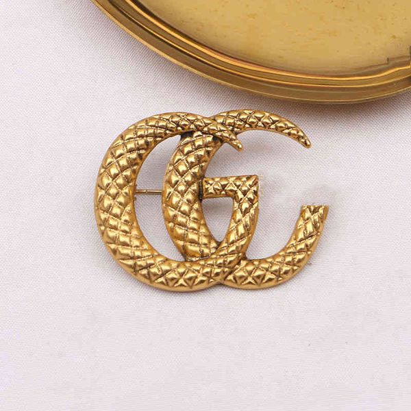 letter ins fashion personalized neckline brooch temperament atmosphere trend accessories, Gray
letter ins fashion personalized neckline brooch temperament atmosphere trend accessories, Gray