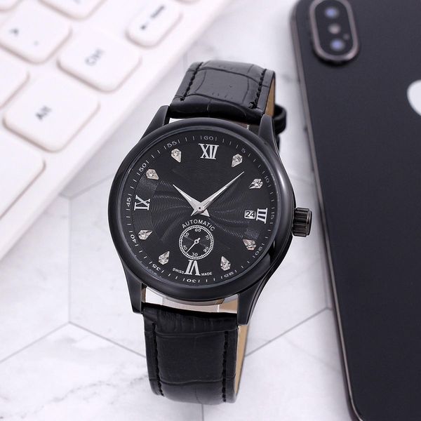 2022 autowatch men's watches fashion two-pin metal bezel dial displays calendar strap, Slivery;brown
2022 autowatch men's watches fashion two-pin metal bezel dial displays calendar strap, Slivery;brown