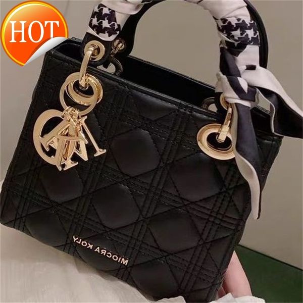 designer bags south wind miocra koly black latte hand held diana commuter female summer one shoulder messenger
designer bags south wind miocra koly black latte hand held diana commuter female summer one shoulder messenger