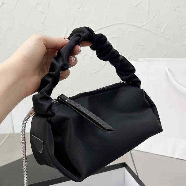 shoulder bag triangle messenger vintage bag black designer handbags tote nylon crossbody bags wallets fashion women purses ladies handbag qi
shoulder bag triangle messenger vintage bag black designer handbags tote nylon crossbody bags wallets fashion women purses ladies handbag qi