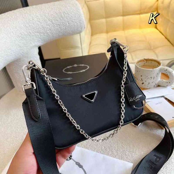 80% off shoulder bags sale family bag three piece standard hobo in one armpit versatile retro chain combination french stick
80% off shoulder bags sale family bag three piece standard hobo in one armpit versatile retro chain combination french stick