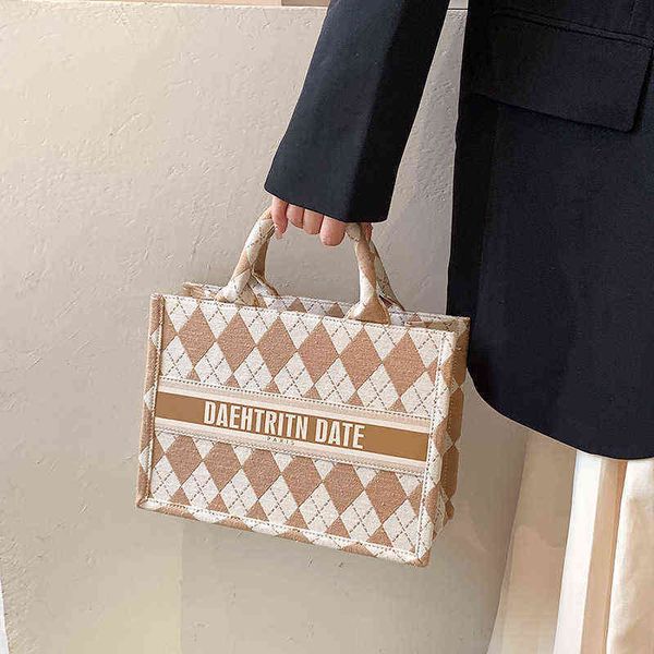 shoulder bags fashion commuting large capacity tote women's 2022 new letter hand-hel
shoulder bags fashion commuting large capacity tote women's 2022 new letter hand-hel