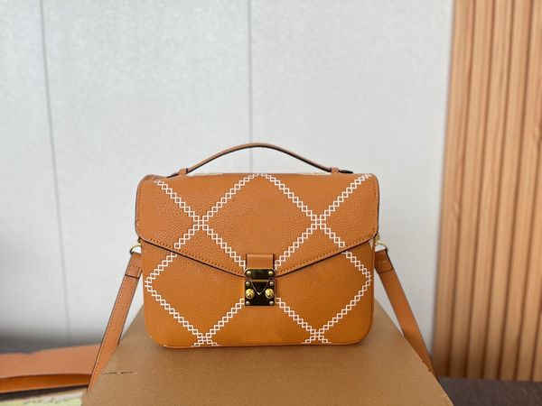 classic women embossed postman bags cross body designer bags shopping satchels pu leather outdoor messenger bag hobo handbag
classic women embossed postman bags cross body designer bags shopping satchels pu leather outdoor messenger bag hobo handbag