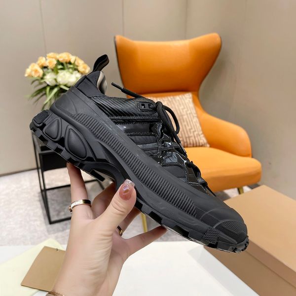 2022 luxury designers shoes vintage checked arthur sneaker casual sneakers plate-forme trainers size 39-45, Black
2022 luxury designers shoes vintage checked arthur sneaker casual sneakers plate-forme trainers size 39-45, Black