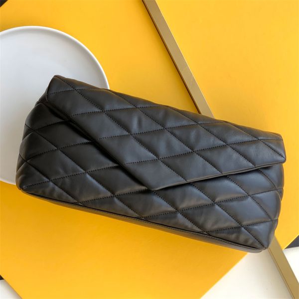 sade puffer envelope clutch bag quilted satin designer magnetic front flap envelopes wallets gold toned metal hardware pouch purse
sade puffer envelope clutch bag quilted satin designer magnetic front flap envelopes wallets gold toned metal hardware pouch purse
