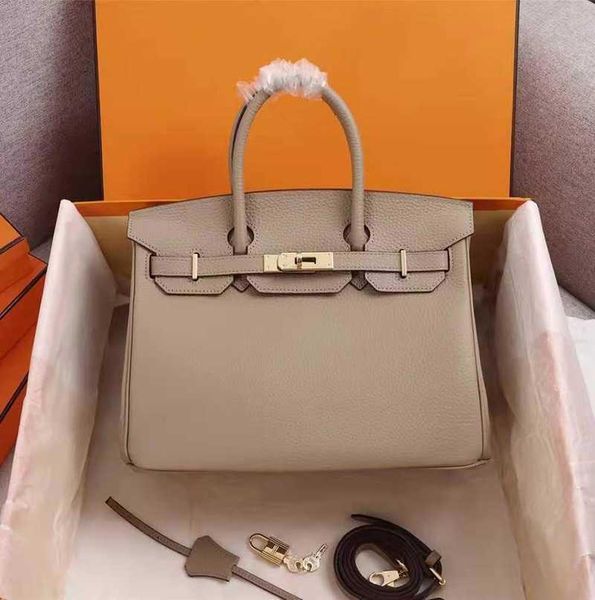 designer luxury bags fashion bag 25cm women totes shoulder bags with stamped lock lady genuine leather plain bag06
designer luxury bags fashion bag 25cm women totes shoulder bags with stamped lock lady genuine leather plain bag06