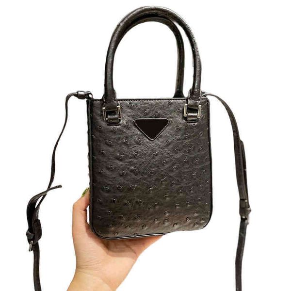 shoulder bag pbag triangle lychee pattern totes bucket bags woman designer handbags shoppers tote bag crossbody bags letters handle purses s
shoulder bag pbag triangle lychee pattern totes bucket bags woman designer handbags shoppers tote bag crossbody bags letters handle purses s