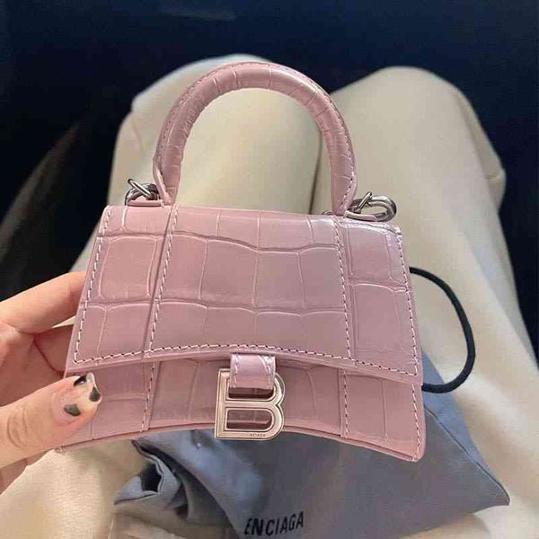 luxurys designer bags baleciga handbags women tote bag brand scarecrow leather 2022 new fashion b crocodile pattern hourglass crossody word
luxurys designer bags baleciga handbags women tote bag brand scarecrow leather 2022 new fashion b crocodile pattern hourglass crossody word