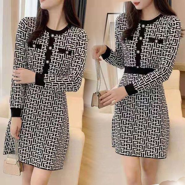 designer women dresses round long sleeved neck patchwork leopard print mid waist slim wrap hip dress blouse trendy skirts length dresses, Black;gray
designer women dresses round long sleeved neck patchwork leopard print mid waist slim wrap hip dress blouse trendy skirts length dresses, Black;gray