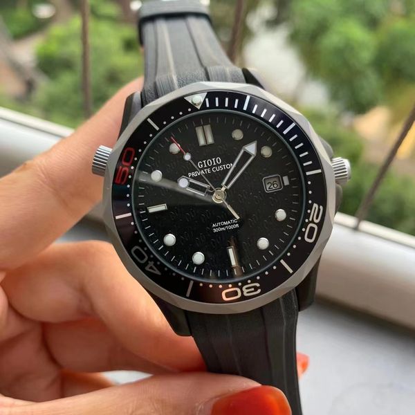 0 41mm mens automatic mechanical watch full black ceramic titanium stainless steel luminous rubber, Slivery;brown
0 41mm mens automatic mechanical watch full black ceramic titanium stainless steel luminous rubber, Slivery;brown