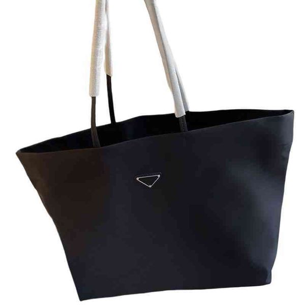 designer luxury women the tote bag fashion versatile handbags shoulder crossbody bags purse telfars totes large capacity saddle wallets 7a 3
designer luxury women the tote bag fashion versatile handbags shoulder crossbody bags purse telfars totes large capacity saddle wallets 7a 3