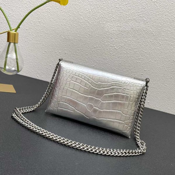 designer bags 5a shoulder bags triplet crocodile embossed small handbag organ chain bag crocodile mini square purses totes vtz4 3x7c
designer bags 5a shoulder bags triplet crocodile embossed small handbag organ chain bag crocodile mini square purses totes vtz4 3x7c