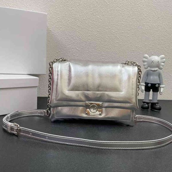 luxury shoulder bags chain crossbody designer handbags women cowhide padded bag clutch lady purses 220902
luxury shoulder bags chain crossbody designer handbags women cowhide padded bag clutch lady purses 220902