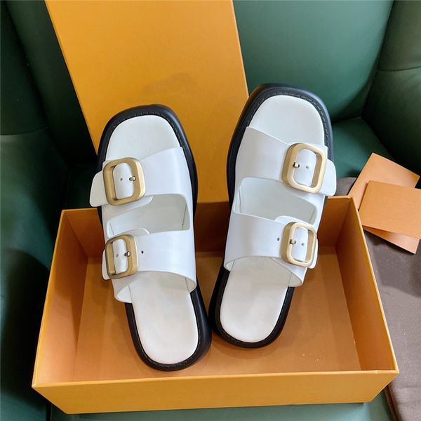 men metal buckle leather slippers sandals women rubber beanie flat sports sandals size 35-44, Black
men metal buckle leather slippers sandals women rubber beanie flat sports sandals size 35-44, Black