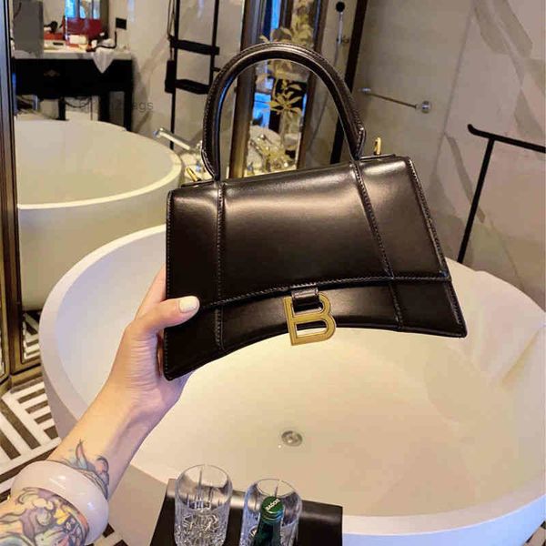 designer evening bag hobo wrist messenger balencaigaas hourgalss leather hourglass women's summer 2022 crocodile pattern hand-held hand
designer evening bag hobo wrist messenger balencaigaas hourgalss leather hourglass women's summer 2022 crocodile pattern hand-held hand