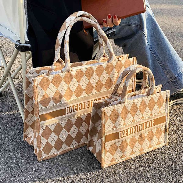 messenger bags large capacity bag women's 2022 new hand commuter shoulder size tot handbags
messenger bags large capacity bag women's 2022 new hand commuter shoulder size tot handbags