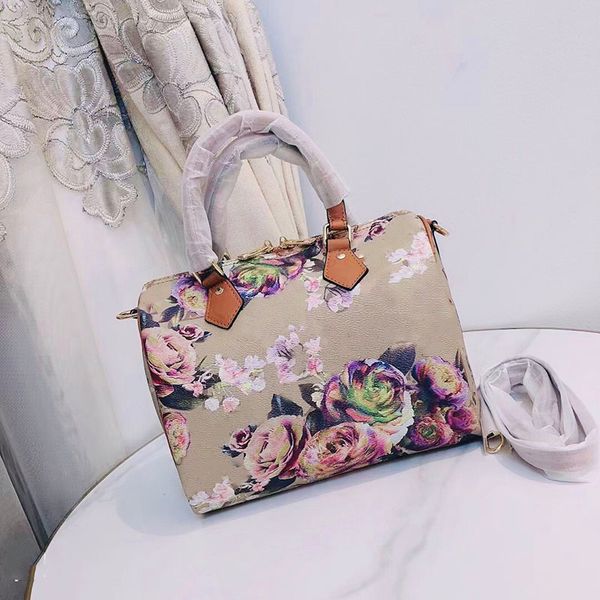 m21317 women pillow bag flower boston handbags tote bag purse crossbody shloulder bags canvas cowhide genuine leather printing removable str
m21317 women pillow bag flower boston handbags tote bag purse crossbody shloulder bags canvas cowhide genuine leather printing removable str