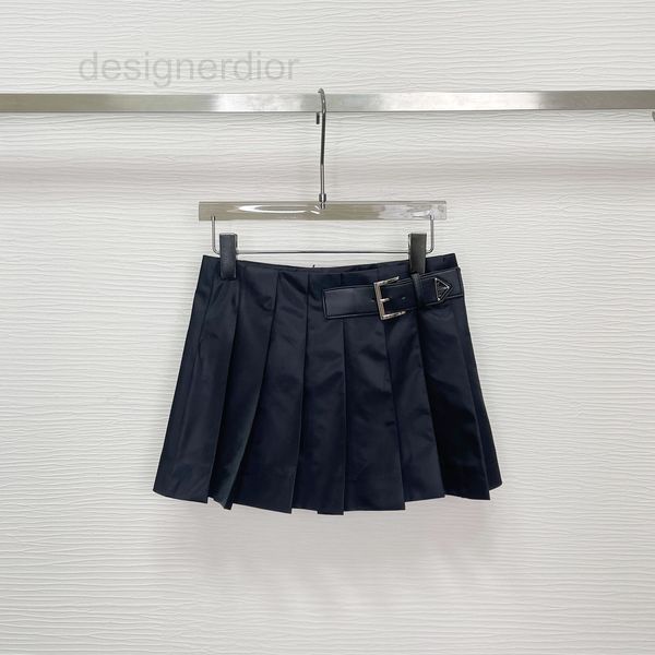 skirts designer 22 early autumn dark department women's group style daily versatile age reducing college low waist belt ultra short ple, Black
skirts designer 22 early autumn dark department women's group style daily versatile age reducing college low waist belt ultra short ple, Black