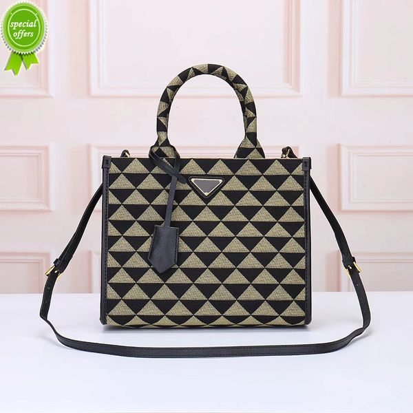 designer clutch bag evening clutches embroidered fabric handbag digner woman shoulder s classic tote backpack handbags
designer clutch bag evening clutches embroidered fabric handbag digner woman shoulder s classic tote backpack handbags