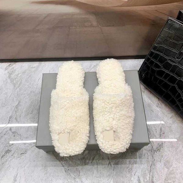 winter flat bottom slippers lamb wool letter womens solid color flip flops fur fluffy warm comfortable outdoor half slipper with original bo, Black
winter flat bottom slippers lamb wool letter womens solid color flip flops fur fluffy warm comfortable outdoor half slipper with original bo, Black