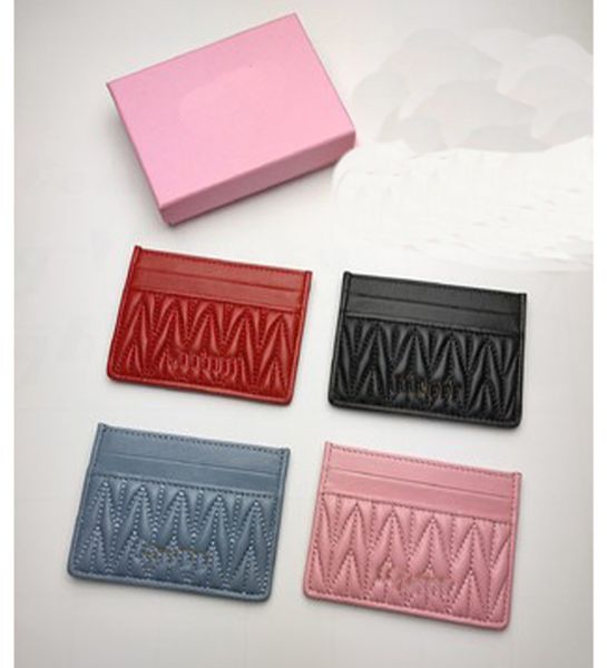 2022 new fashion card holders caviar woman mini matelasse wallet designer pure color genuine leather pebble texture luxury black wallet with, Brown;gray
2022 new fashion card holders caviar woman mini matelasse wallet designer pure color genuine leather pebble texture luxury black wallet with, Brown;gray