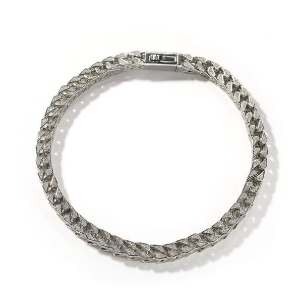 hip hop bracelet cz stone paved bling ice out 3d arrow snake bone shape link chain necklace for men rapper jewelry gold silver color, Golden;silver
hip hop bracelet cz stone paved bling ice out 3d arrow snake bone shape link chain necklace for men rapper jewelry gold silver color, Golden;silver